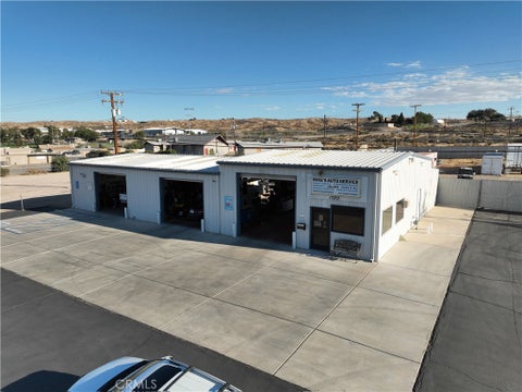 Photo of 1720 W Main Street, Barstow, CA 92311 (MLS # CV26209476)