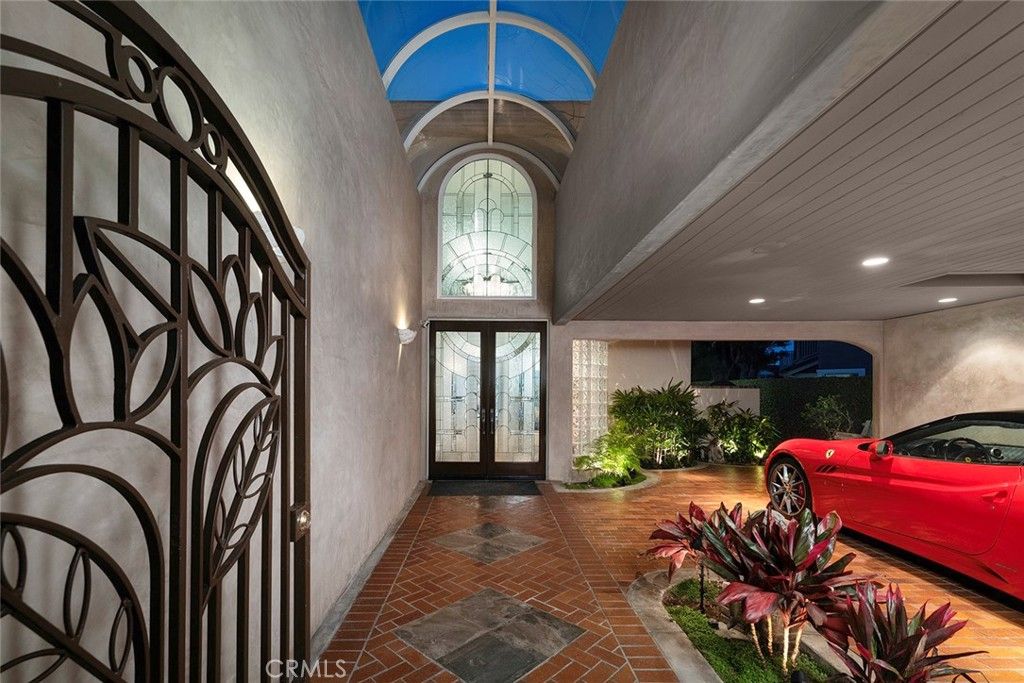 Photo of 17022 Marinabay Drive, Huntington Beach, CA 92649 (MLS # OC25161108)