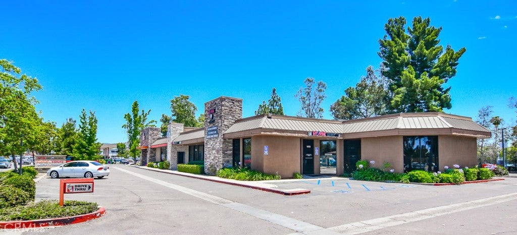 1410 Main Street