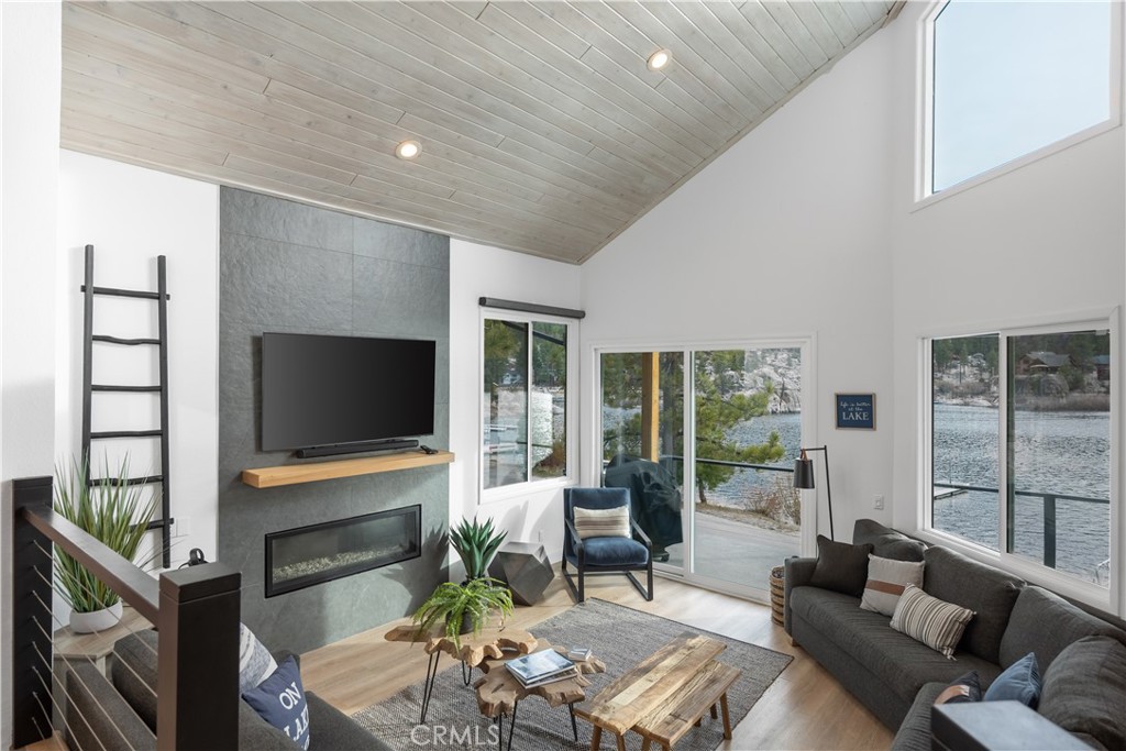 38994 Willow Landing