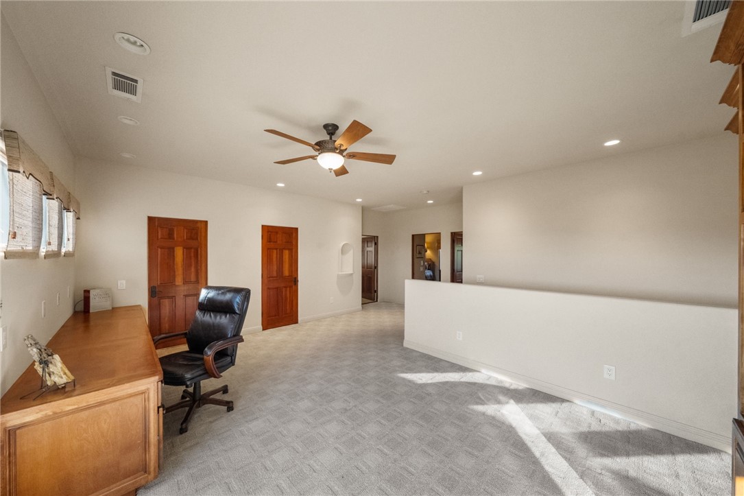 45250 Tomasito Circle