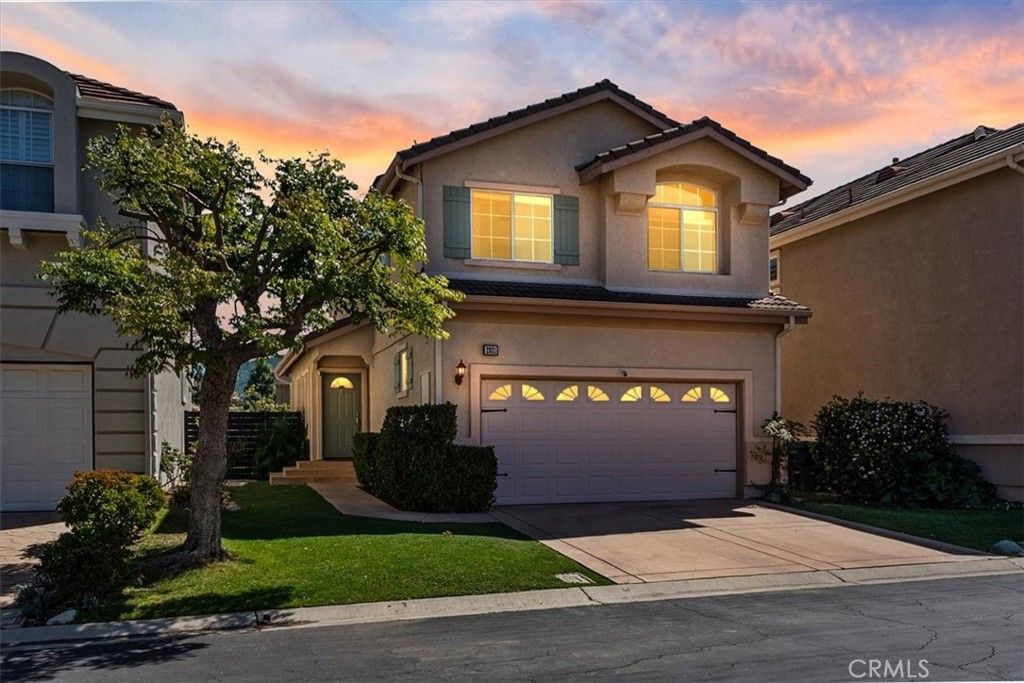Photo of 2931 Capella Way Way, Thousand Oaks, CA 91362 (MLS # SR26066262)