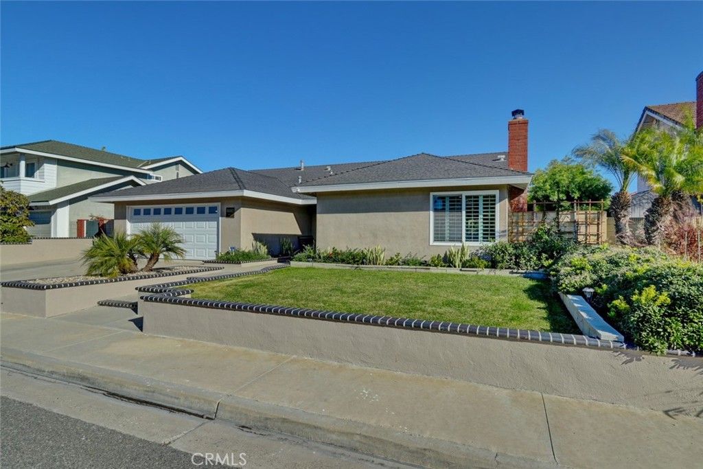 Photo of 16082 Cache St, Fountain Valley, CA 92708 (MLS # OC25271984)