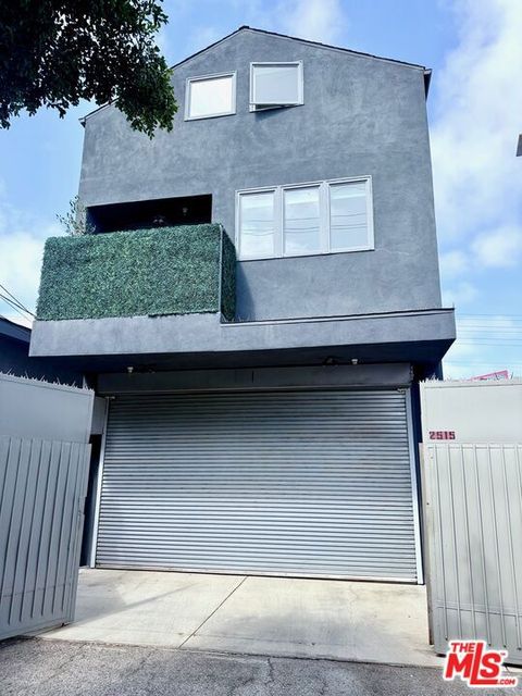 2513 Lincoln Boulevard Venice CA 90291