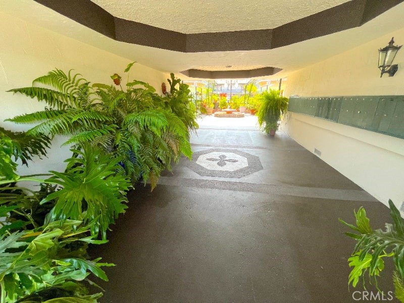 / - Residential Lease