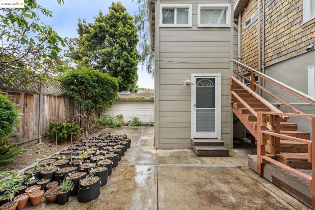 SOUTH BERKELEY - Residential