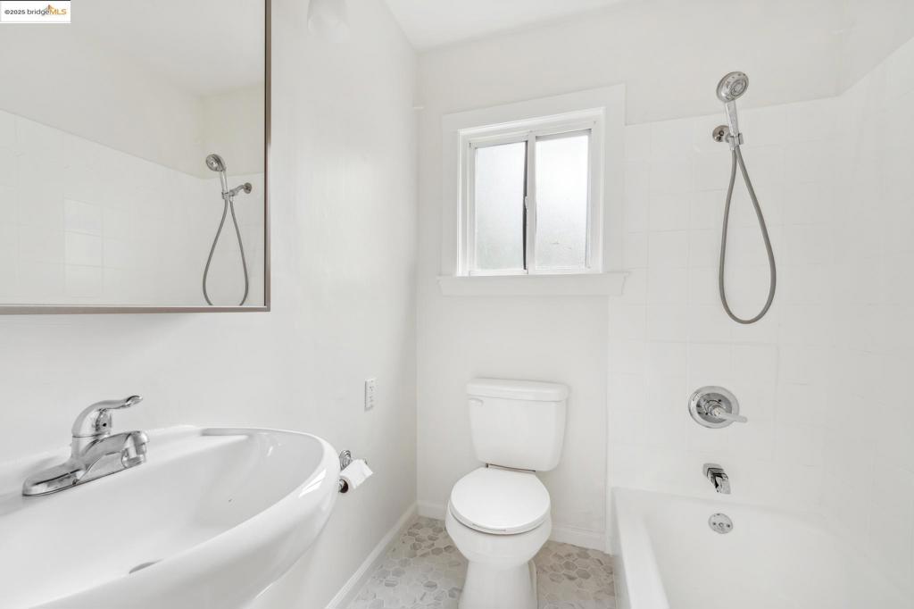 SOUTH BERKELEY - Residential