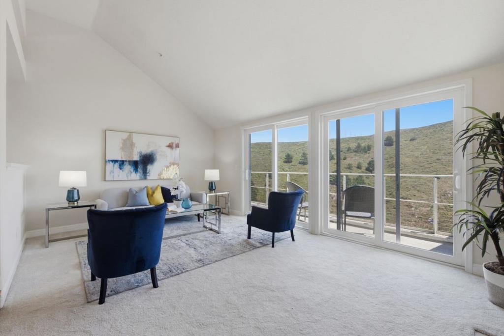 855 Mountain View Drive 4