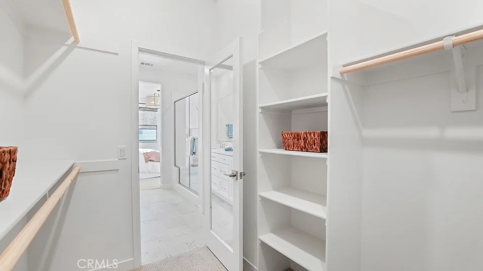 Crest at Metro Heights - Residential