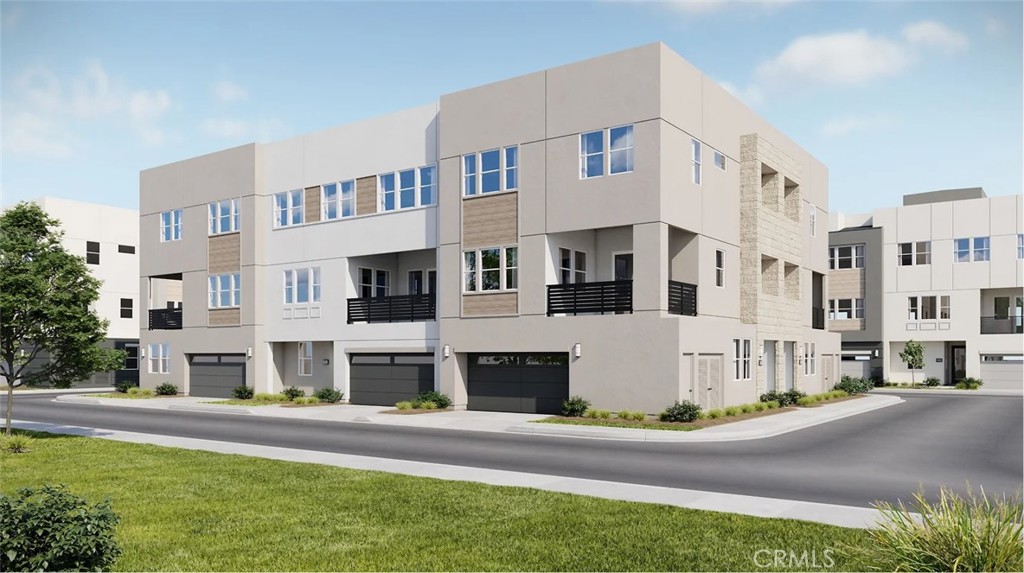 Crest at Metro Heights - Residential