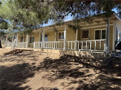57313 Holland Anza CA 92539