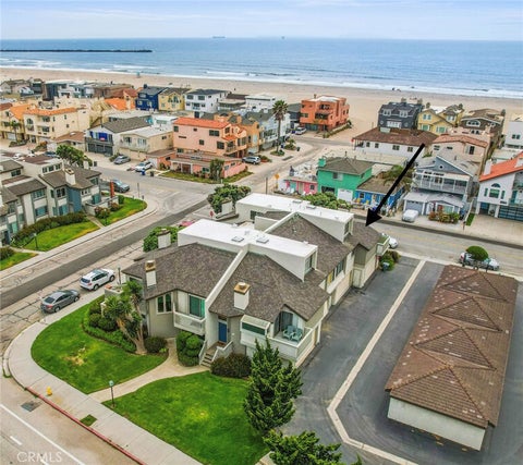 Tiny photo for 3554 Sunset LN, Oxnard, CA 93035 (MLS # SR26102925)