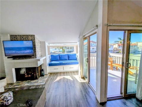 Photo of 3554 Sunset LN, Oxnard, CA 93035 (MLS # SR26102925)