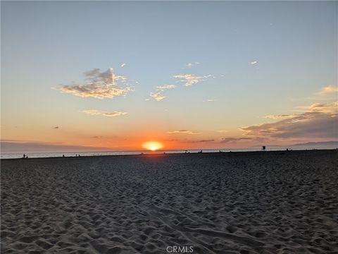 Tiny photo for 3554 Sunset LN, Oxnard, CA 93035 (MLS # SR26102925)