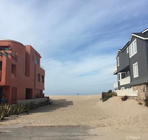 Tiny photo for 3554 Sunset LN, Oxnard, CA 93035 (MLS # SR26102925)