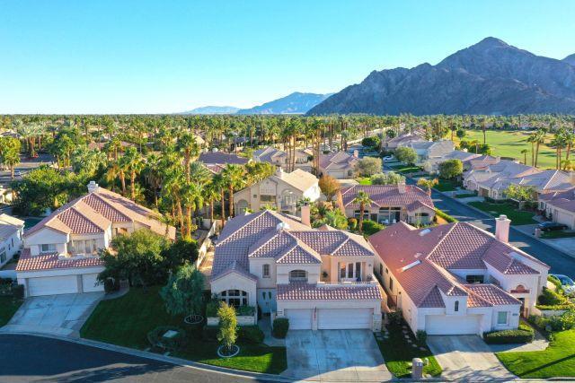 La Quinta Fairways - Residential