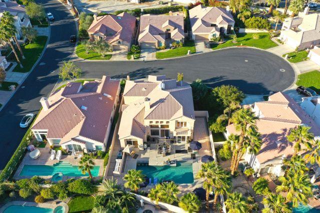 La Quinta Fairways - Residential