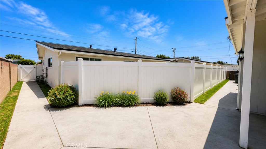 14181 Roxanne Drive, Westminster, CA, 92683: CarlosSellingHouses.com 14181 Roxanne Drive