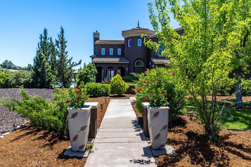 PROPERTIES 2191 Lake Ysabel Road