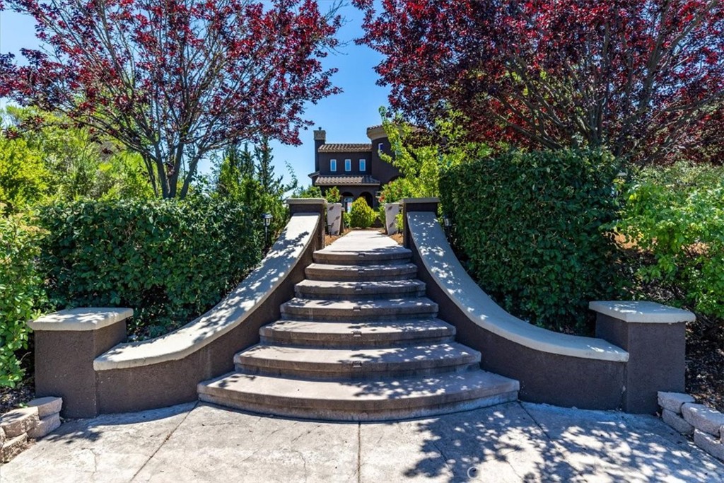 PROPERTIES 2191 Lake Ysabel Road
