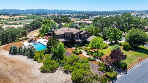 Photo of 2191 Lake Ysabel Road, Templeton, CA 93465 (MLS # NS25142382)