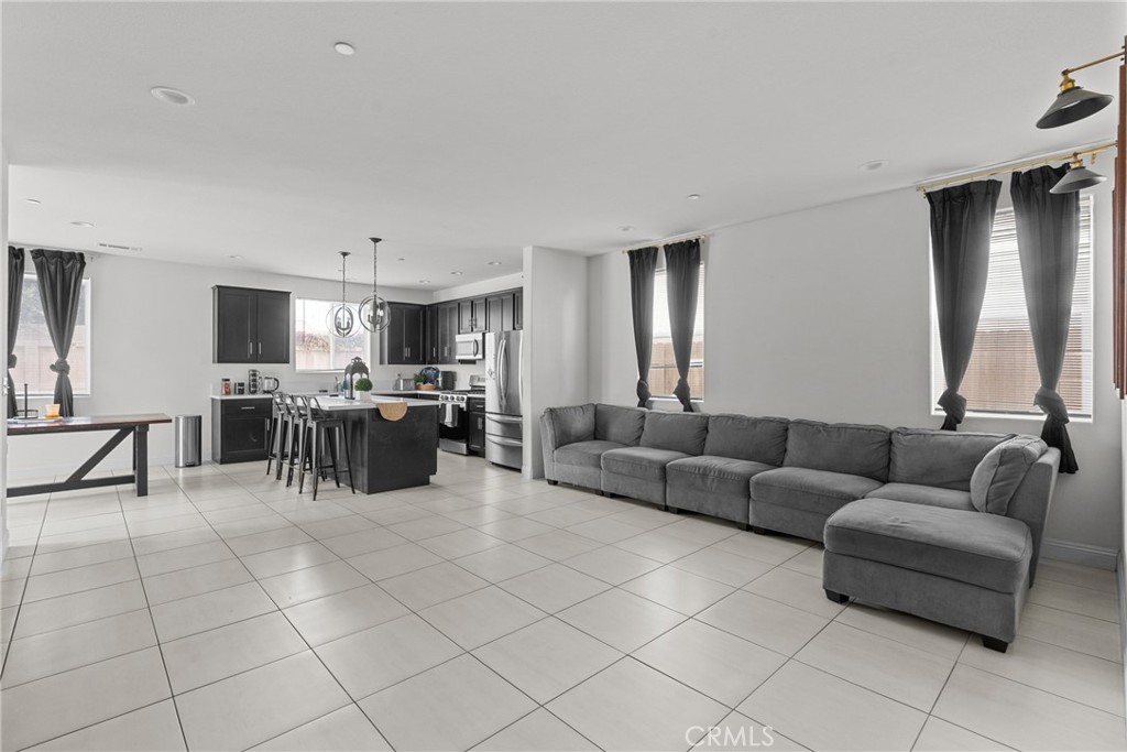 Guadalupe/Casmalia(850) - Residential