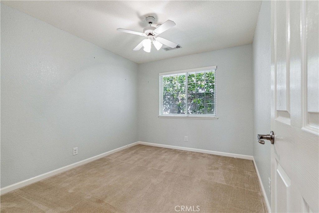 listing image 130727099188525017862