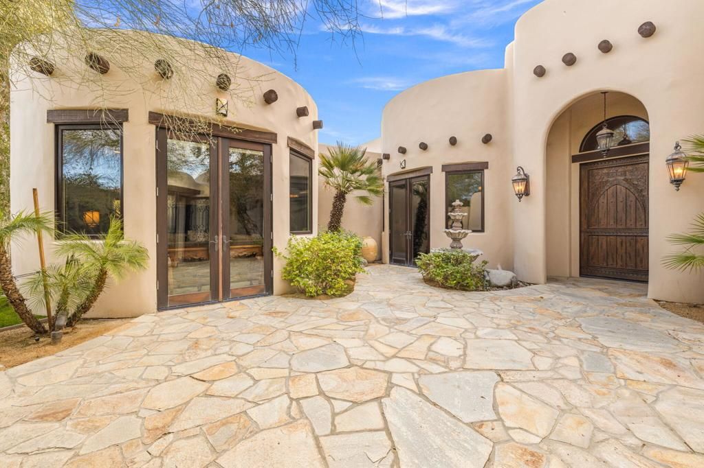 Photo of 49240 Jfk Trail, Palm Desert, CA 92260 (MLS # 219141213DA)