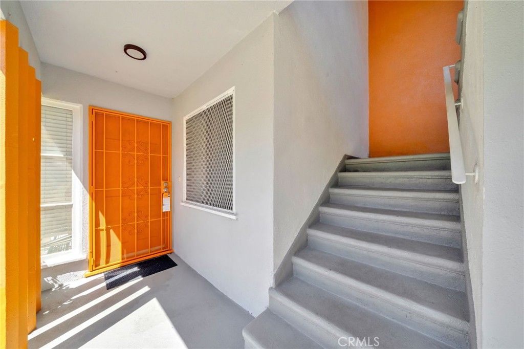 Photo of 5729 Clemson Street, Los Angeles, CA 90016 (MLS # SB25199801)