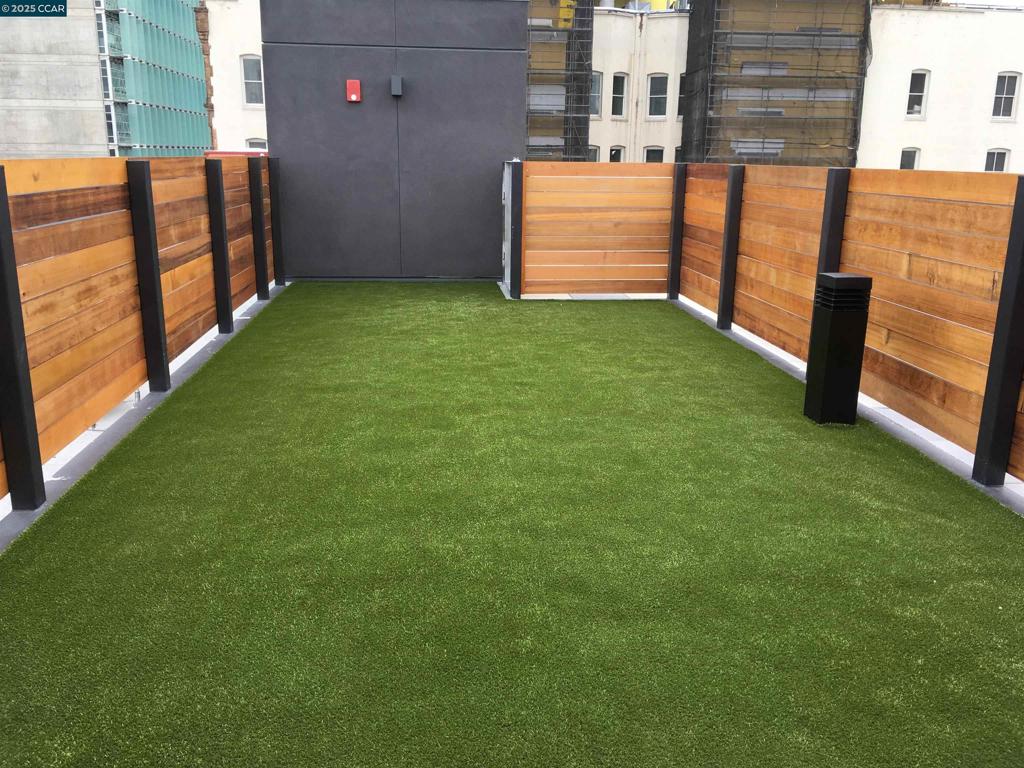 DOWNTOWN - Residential