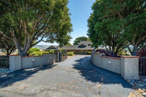 Tiny photo for 165 West El Campo Road RD, Arroyo Grande, CA 93420 (MLS # SC26074236)