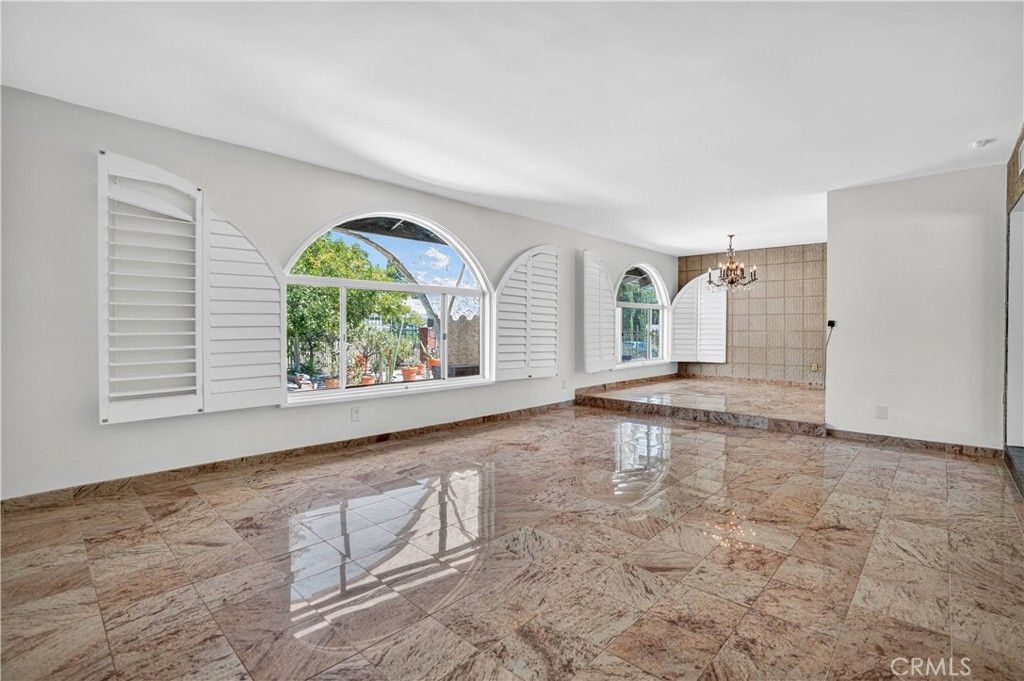 Photo of 17558 Lahey Street, Granada Hills, CA 91344 (MLS # SR25188114)