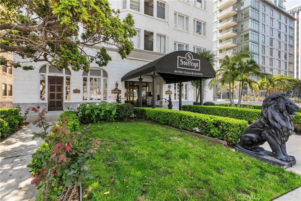 360 W Ocean Boulevard 408