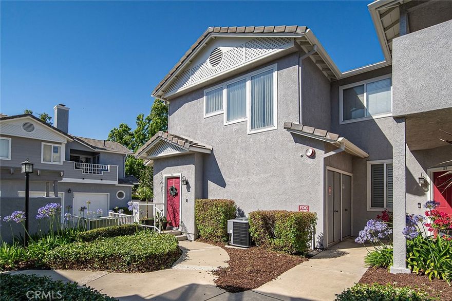 Your new home awaits in the peaceful community of Hampton Court in Chino Hills. Featuring 2 cozy bedrooms, 2 spacious bathrooms, 1,146 sqft of living space, and an attached 1-car garage, this corner unit is the perfect starter home for you to begin building your equity! You will love the modern design and the stunning upgrades, including a remodeled hallway bathroom, new vinyl flooring, and a freshly renovated kitchen with breakfast bar seating and a farmhouse sink. Its prime location in Butterfield Ranch offers easy access to the 71 and 91 freeways, plus local parks, highly-rated schools, restaurants, and shopping centers. Enjoy your summer afternoons at the community pool and spa, or head over to Prado Regional Park or the Chino Hills State Park just minutes away. This charming condo offers the perfect blend of convenience and comfort, so schedule your tour to experience it for yourself today!