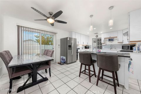 Photo of 43014 7th Street E, Lancaster, CA 93535 (MLS # SR25240016)