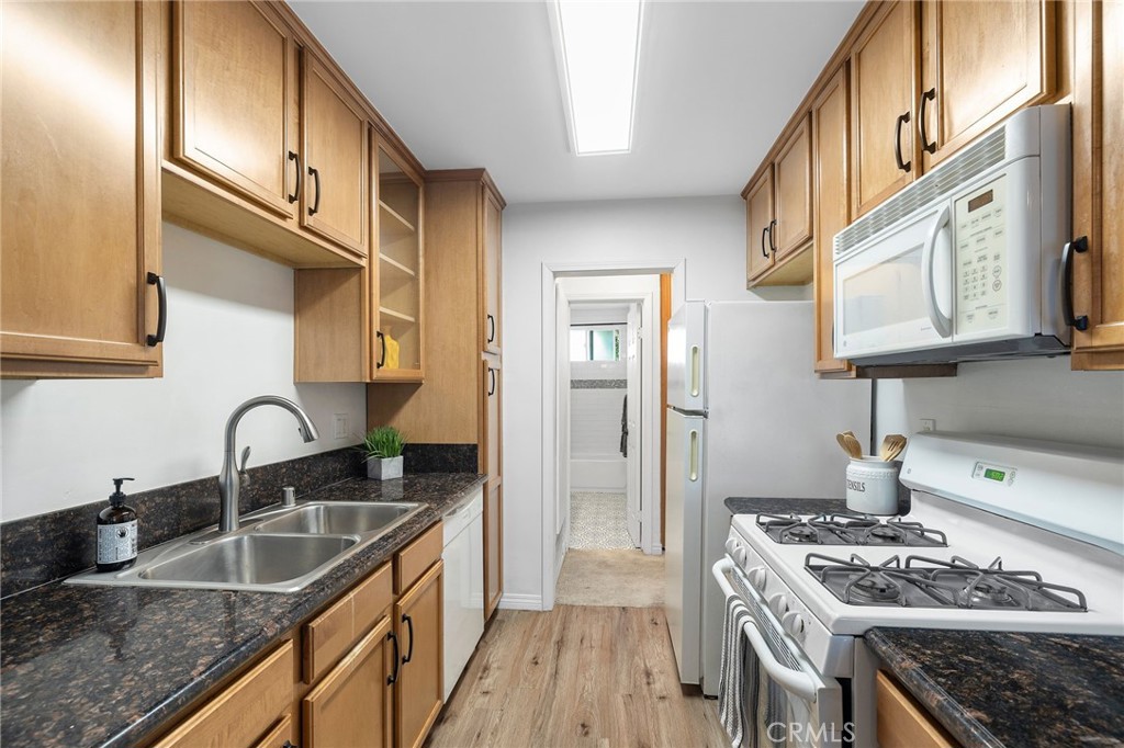Creekside Village - Residential