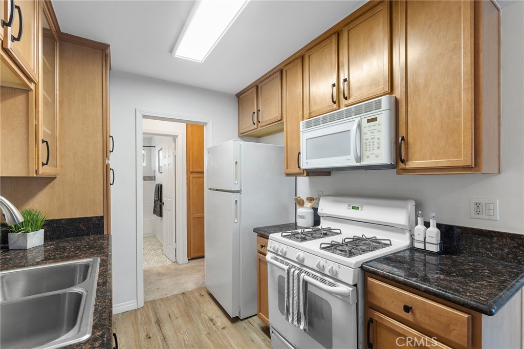 Creekside Village - Residential