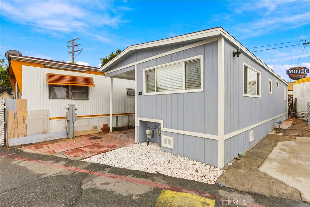 16118 BELLFLOWER 48