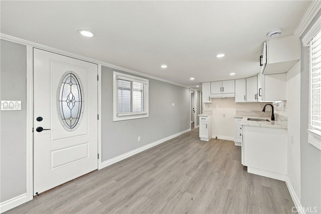 16118 BELLFLOWER 48