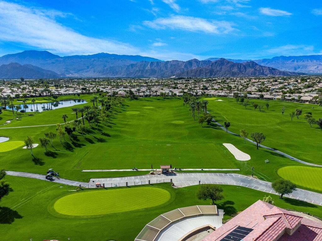 Heritage Palms CC - Residential