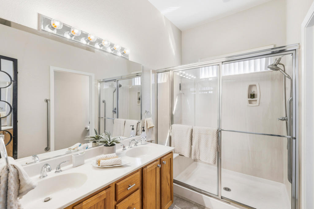 Heritage Palms CC - Residential