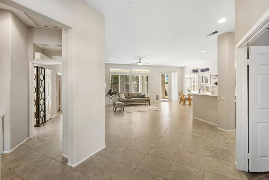 Heritage Palms CC - Residential