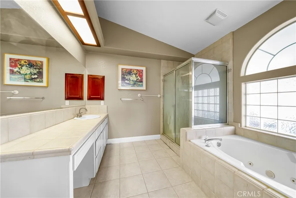 Pinon Hills, California 92372, United States, 4 Bedrooms Bedrooms, ,2 BathroomsBathrooms,Residential,Active,111263