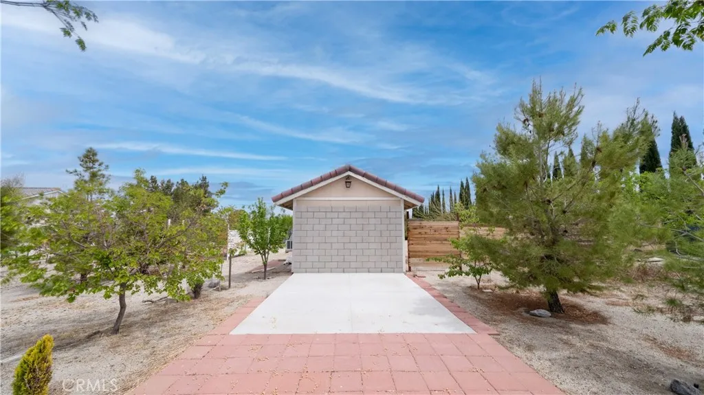 Pinon Hills, California 92372, United States, 4 Bedrooms Bedrooms, ,2 BathroomsBathrooms,Residential,Active,111263