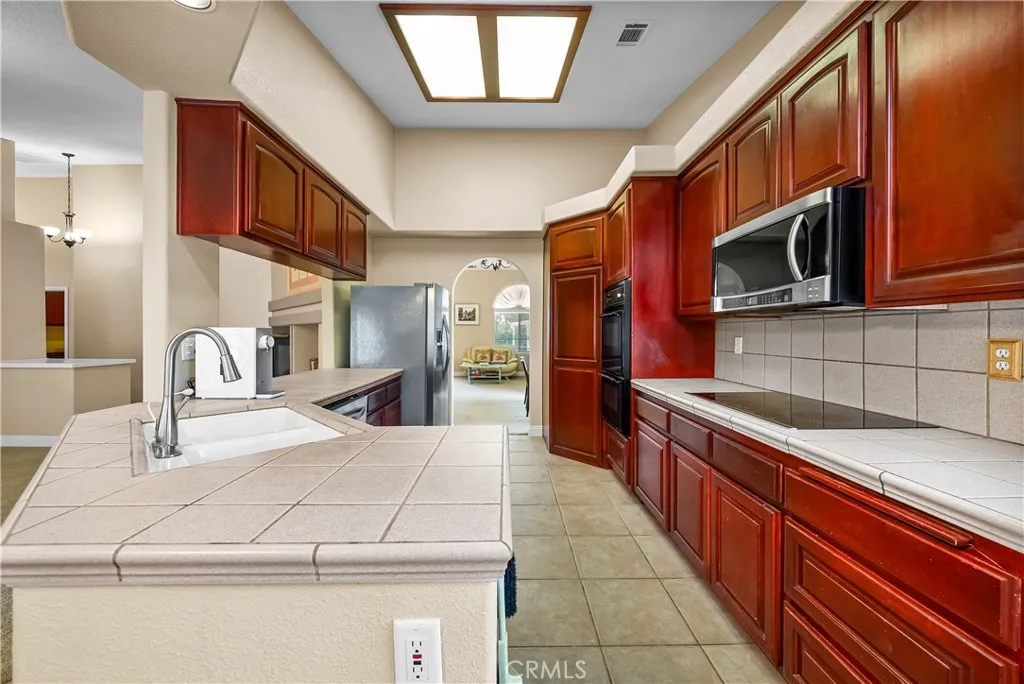 Pinon Hills, California 92372, United States, 4 Bedrooms Bedrooms, ,2 BathroomsBathrooms,Residential,Active,111263