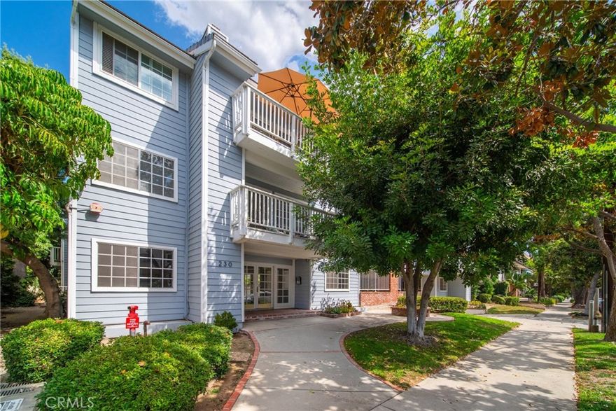 Located in Pasadena’s desirable Madison Heights neighborhood, this bright single-level condo offers comfort and convenience within a charming Cape Cod–style complex. The spacious living room features a fireplace, plantation shutters, and sliding doors opening to a private balcony. The open kitchen includes modern finishes, stainless-steel appliances, and ample cabinetry, connecting seamlessly to the dining area. The two bedrooms are set on opposite sides of the unit for privacy, each with a remodeled bathroom. Additional features include in-unit laundry hookups, central air conditioning, and secure subterranean parking with storage. The community provides a spa and a landscaped courtyard with tranquil water features. Conveniently close to Old Town Pasadena, Caltech, and The Paseo. Seller requires a lease-back through February 1, 2026.