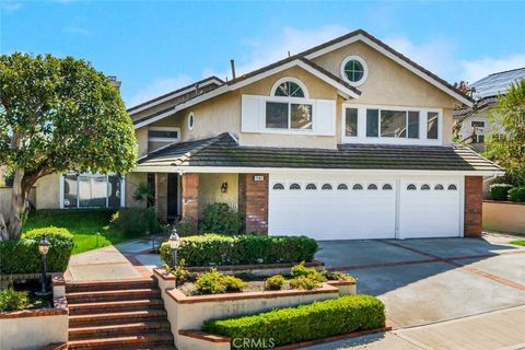 Photo of 7202 E La Cumbre Dr, Orange, CA 92869 (MLS # PW26022999)