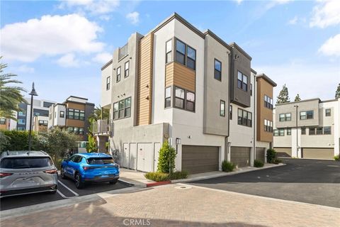 712 S Grable Circle Orange CA 92868