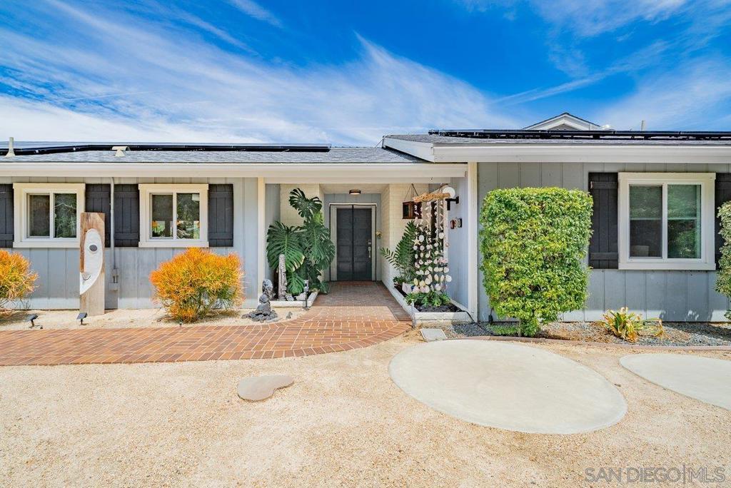 460 Rancho Camino