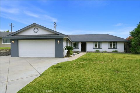 1640 Lakewood Avenue Upland CA 91784